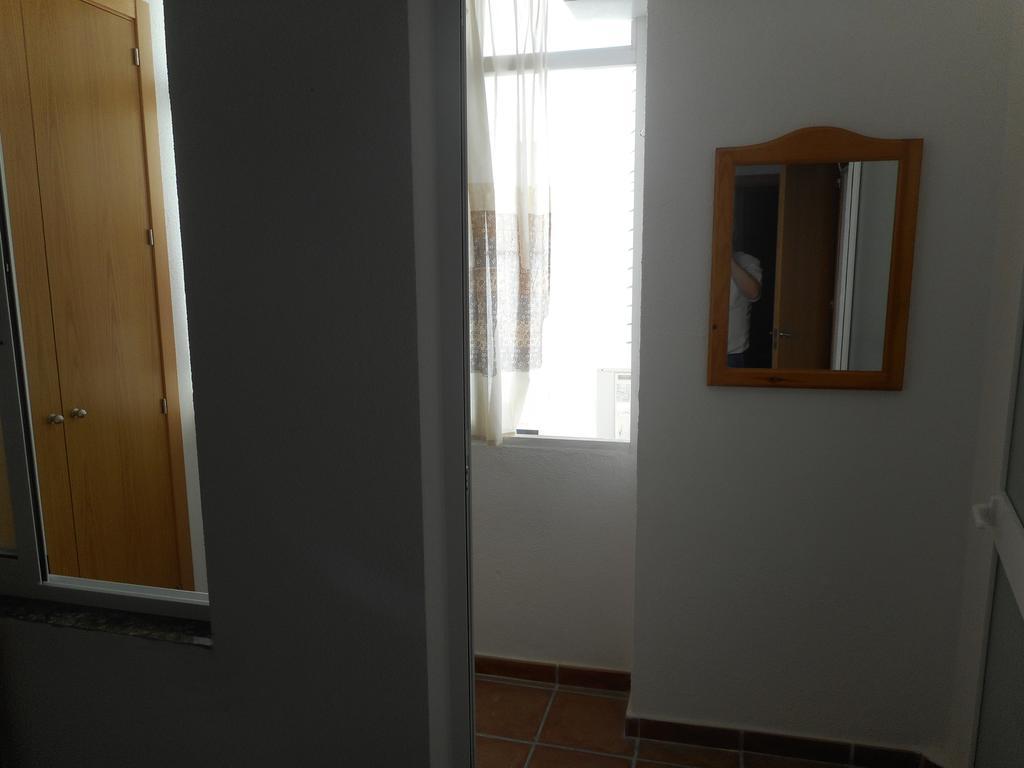 Hostal Paco Pepe Conil De La Frontera Værelse billede
