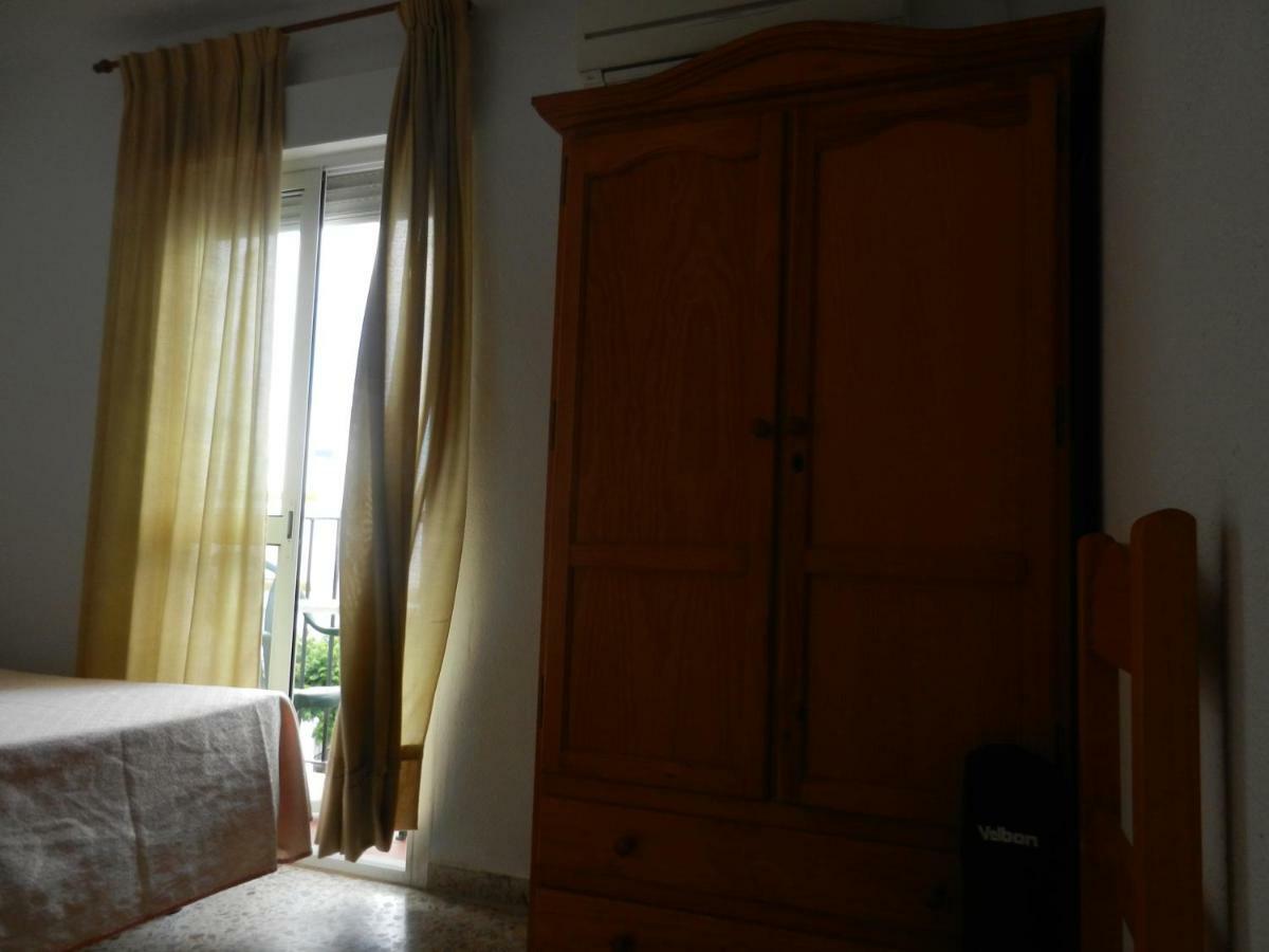Hostal Paco Pepe Conil De La Frontera Eksteriør billede